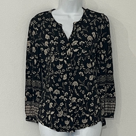 Lucky Brand Top Size S - Picture 1 of 5